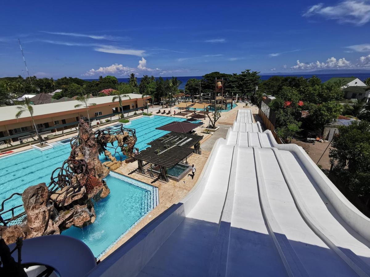 Port Royale Waterpark Resort Dumaguete City Dış mekan fotoğraf